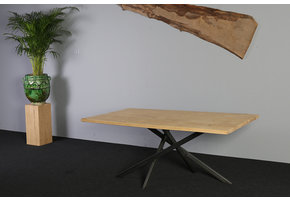 Eikenhouten eettafel 180 x 100 cm