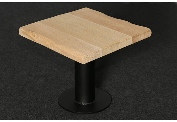 Bijzettafel eikenhout 50 x 50  cm