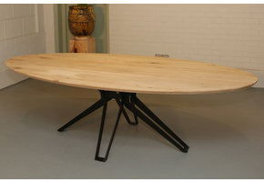 Ovale eikenhouten eettafel 260 x 120 cm