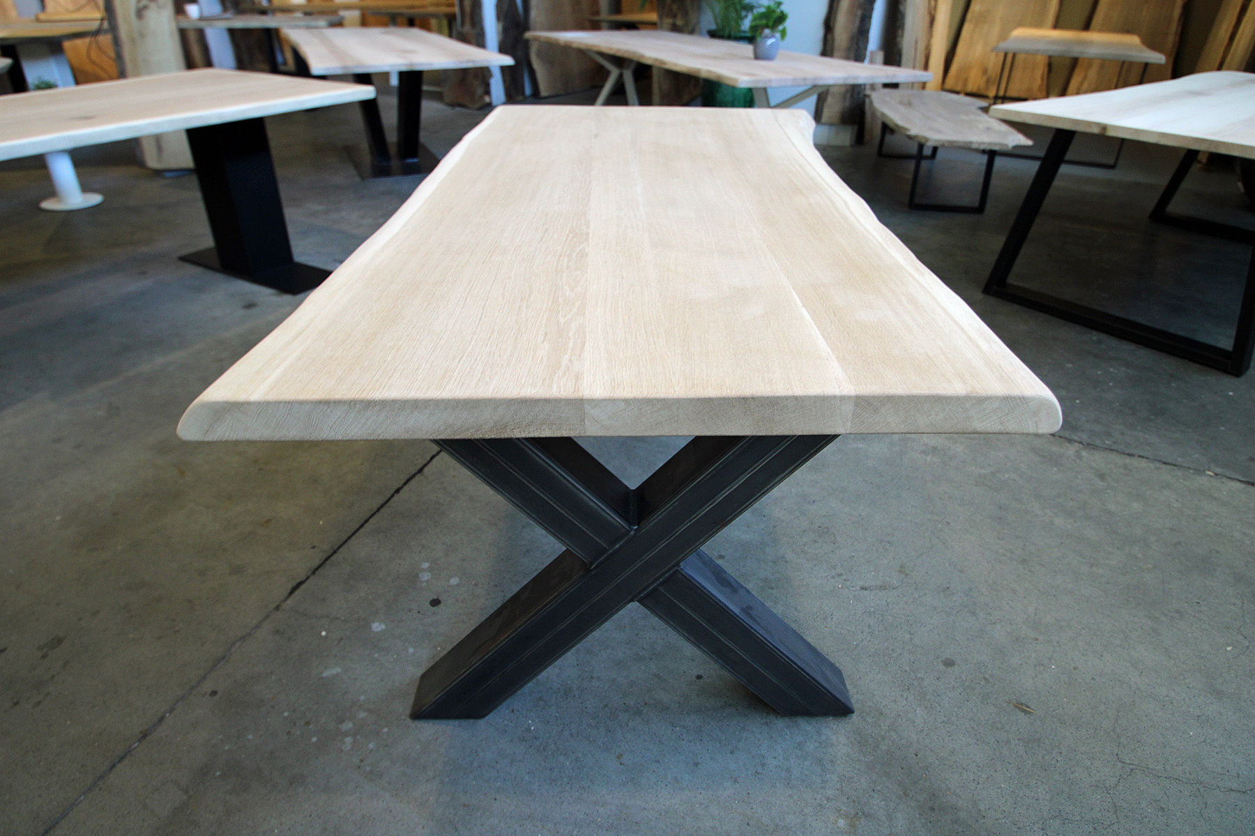 Boomstamtafel eikenhout 185 x 90 cm | Onderstel X-profiel