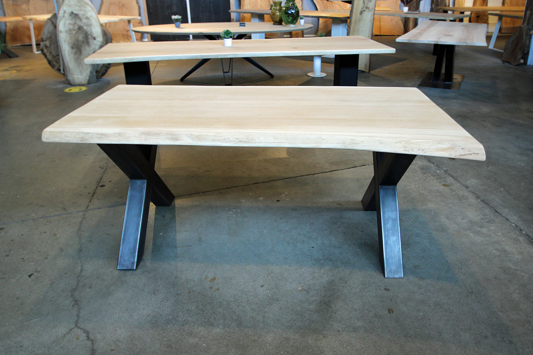 Boomstamtafel eikenhout 185 x 90 cm | Onderstel X-profiel