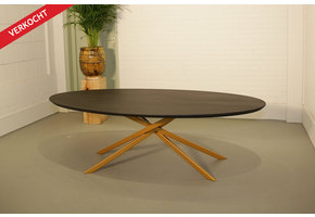 Ovale eikenhouten eettafel 240 x 110 cm