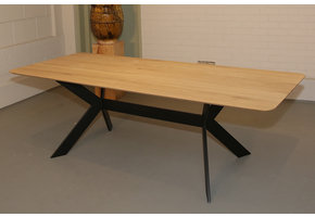 Eikenhouten eettafel 240 x 100 cm