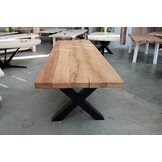 Buitentafel Amerikaans  eiken 300 x 100 cm  | X-profiel 10 x 10 cm zwart