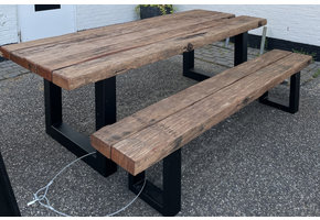 Buitentafel hardhout 240 x 95 x 7 cm - U-profiel zwart