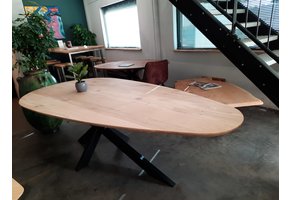 Verjongd kiezel eikentafel 240 x 55-120 x 4