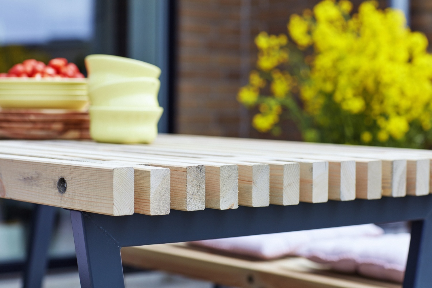 Plus Danemark Siesta Ensemble Table Et 2 Bancs De Jardin Lasuré Bois Flotté