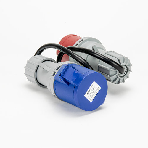 Soolutions rouge CEE 32A (mâle) au bleu CEE 32A (femelle)