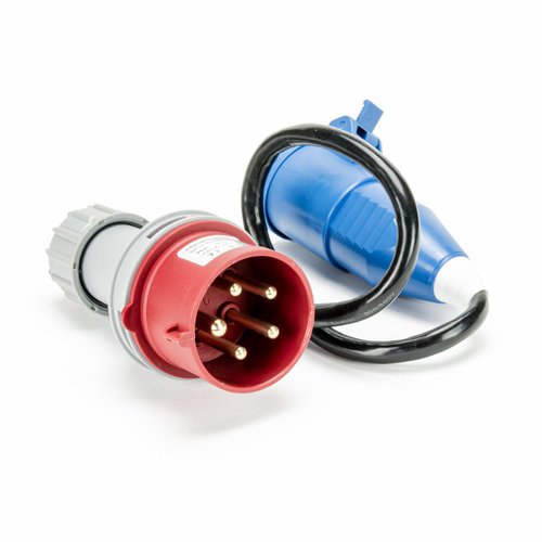 Soolutions rouge CEE 16A (mâle) au Schuko (femelle)