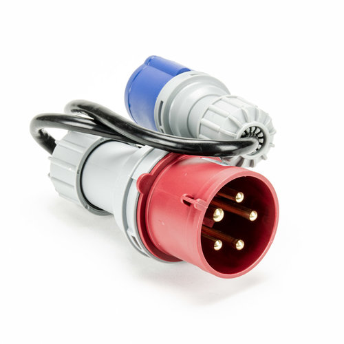 Soolutions rouge CEE 32A (mâle) au bleu CEE 16A (femelle)
