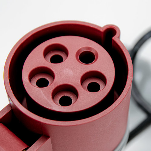 Soolutions bleu CEE 32A (mâle) au rouge CEE 32A (femelle)