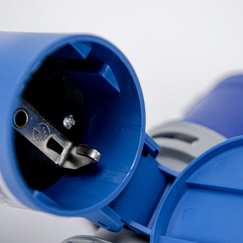 Soolutions CEE blauw 16A (mannelijk) naar Schuko (vrouwelijk)