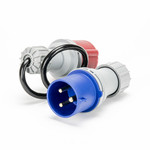 Soolutions CEE blue 32A (male) to CEE red 16A (female)