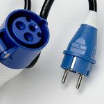 Soolutions Normale stekker (Schuko) naar Blauwe CEE 1 fase 16A - Kabeladapter