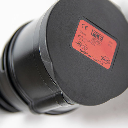 Metron Adapter Type 2 laadpunt naar rood CEE 16A stopcontact met ontgrendel functie