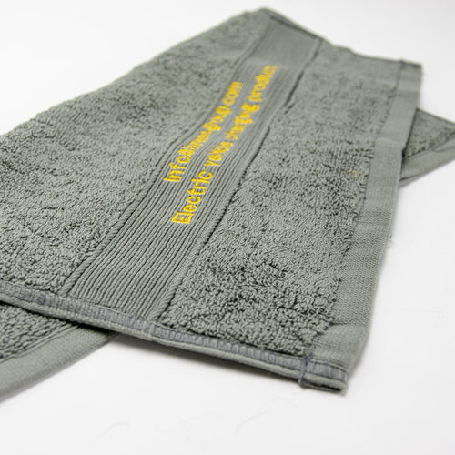 Besen Draagbare EV reislader Type 2 (inclusief 5 adapters en tas)