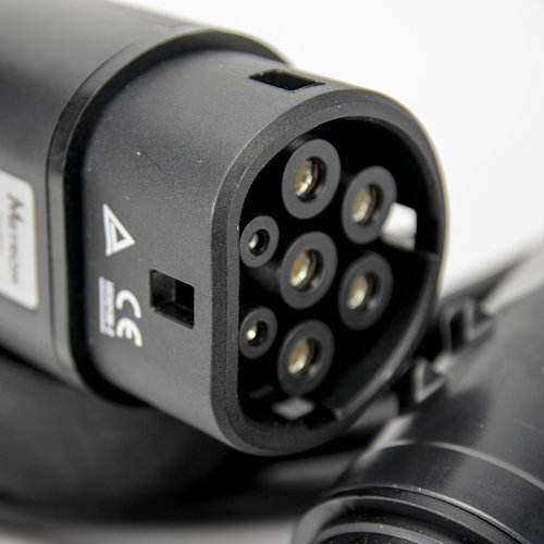 Metron Point de charge portable type 2 pour prise rouge CEE - 16A triphasée | 7m noir