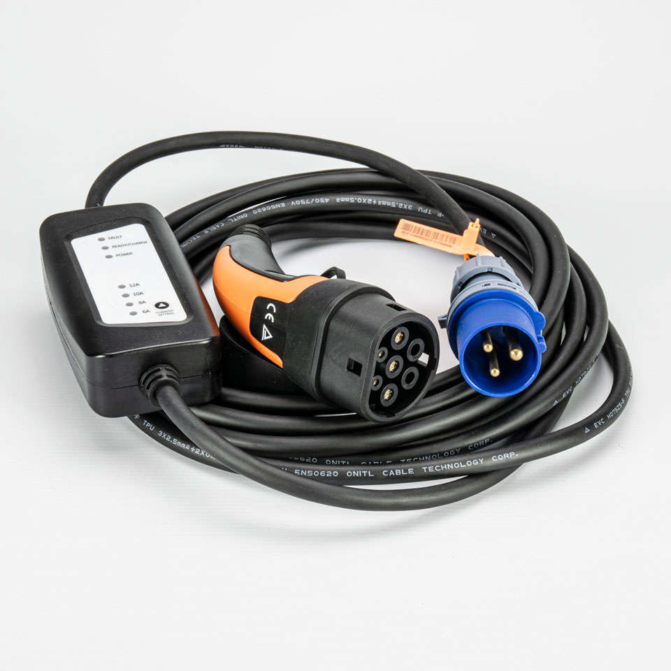 Chargeur portable type 2 pour fiche Blue CEE - 16A 1 phase