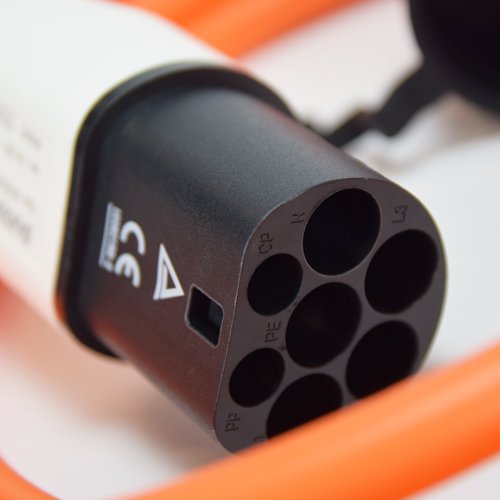 DUOSIDA Typ 1 auf Typ 2 Ladekabel | 16A, 1 Phase | 6m | Soolutions