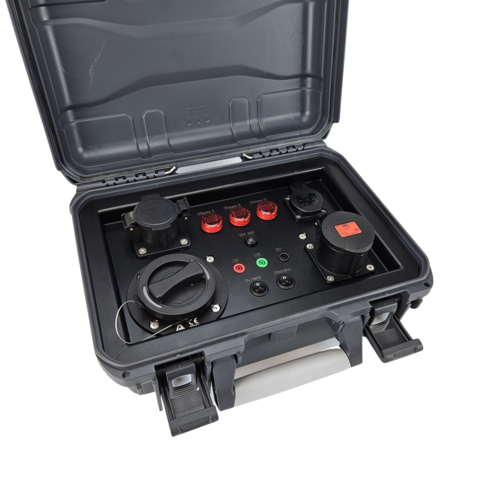 Metron EV-Ladestation und Ladekabeltester