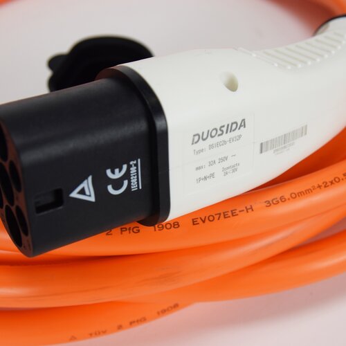 DUOSIDA Type 2 (female) to Type 2 (male) Charging Cable | 32A, 1 Phase | 6m - 2nd Life B