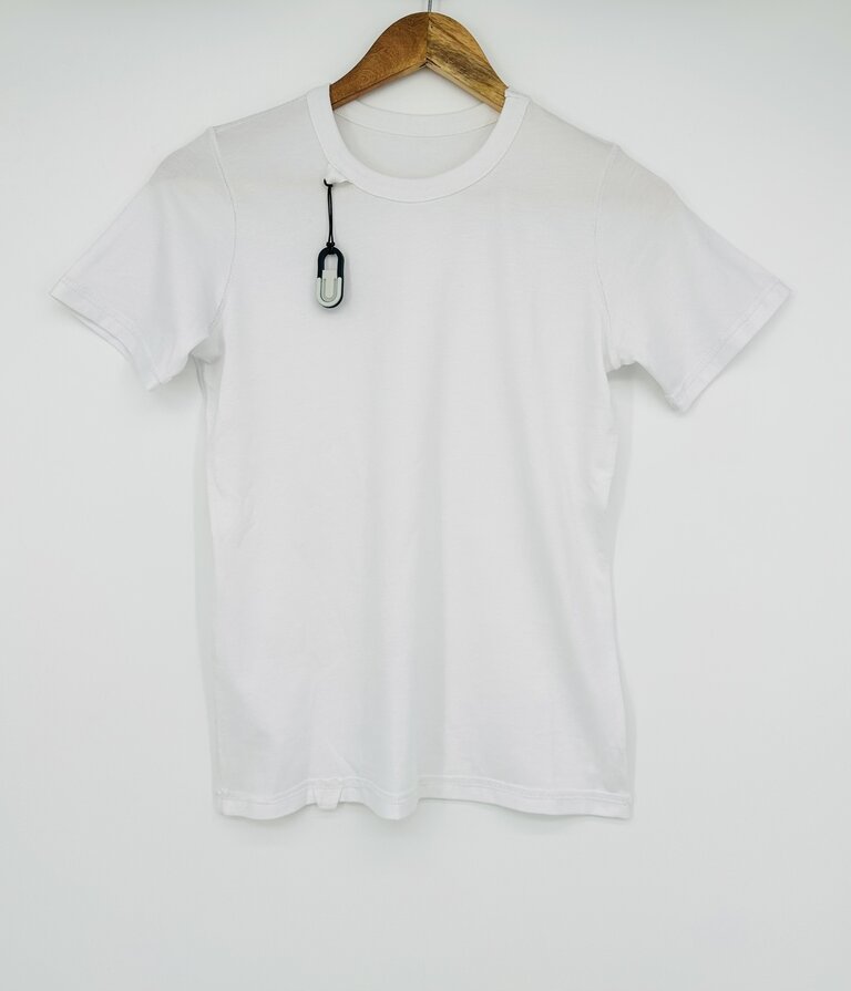 SAM Super soft seamless T-SHIRT  |  white  - Personalize with chewy fidget