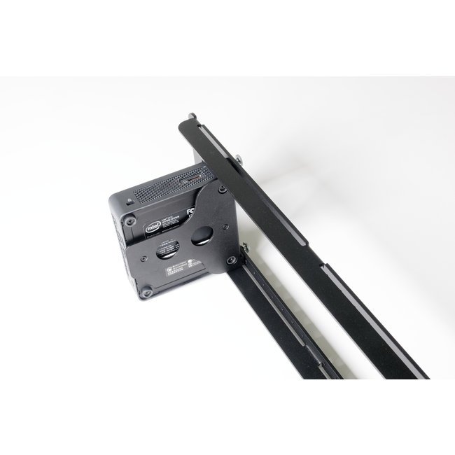 NUC 19inch mounting plate for 1 NUC (NUC8-13)