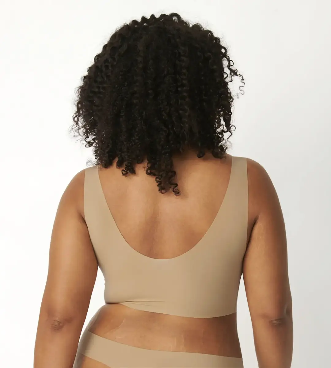 Sloggi Zero Feel Top met vulling - naadloze bh zonder sluiting - Comfort bh Sloggi Zero Feel Top met vulling - naadloze bh zonder sluiting - Comfort bh