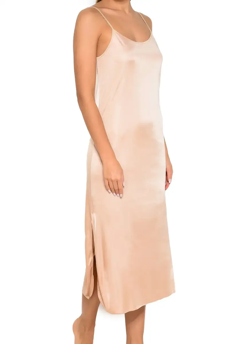 Nina von C onderjurk extra lang 120CM - Viscose Antistatische neglige Nina von C onderjurk extra lang 120CM - Viscose Antistatische neglige