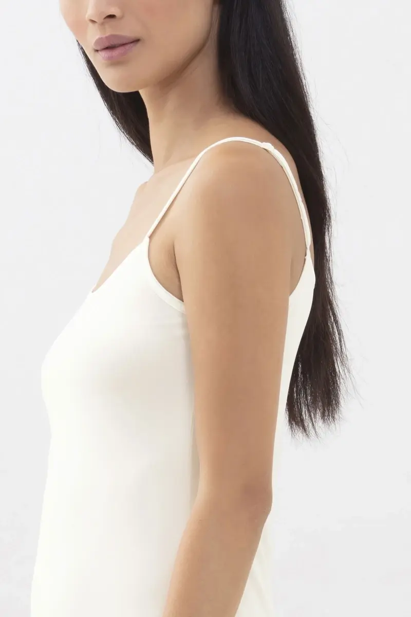 Mey Emotion onderjurk - verstelbare Spaghetti bandjes - Antistatische neglige Mey Emotion onderjurk - verstelbare Spaghetti bandjes - Antistatische neglige