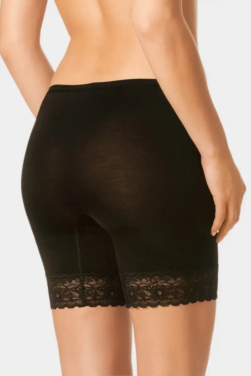 Mey dames boxershort lange pijpjes Lights Basics - Kanten onderbroek lange pijpjes - Broekje voor onder jurk Mey dames boxershort lange pijpjes Lights Basics - Kanten onderbroek lange pijpjes - Broekje voor onder jurk