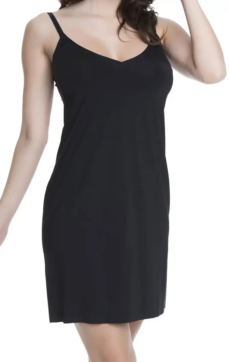 Julimex onderjurk, Halka soft & smooth - Gladde onderjurk met smalle bandjes Julimex onderjurk, Halka soft & smooth - Gladde onderjurk met smalle bandjes