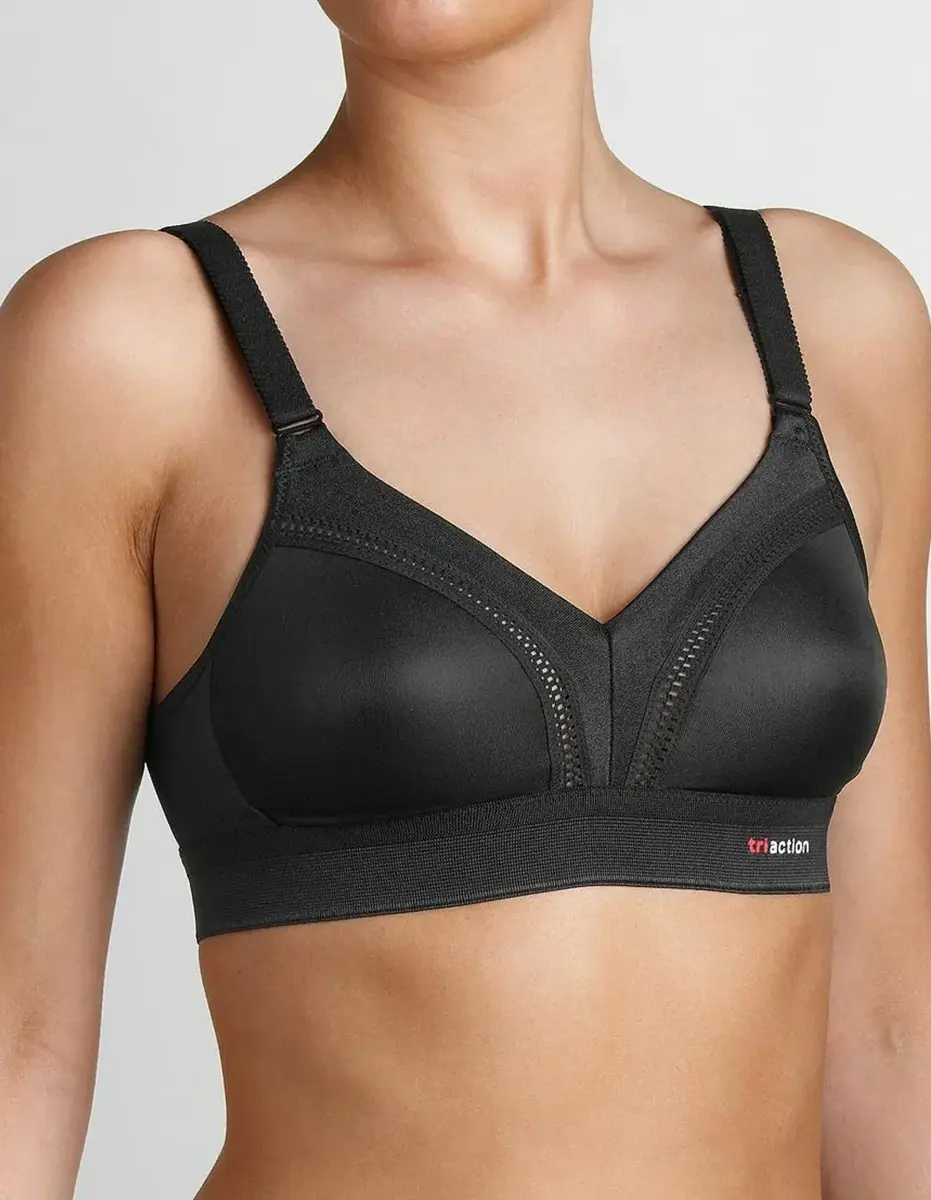 Triumph sport BH Tri-action workout N - Stevige sport bh met verstelbare bandjes Triumph sport BH Tri-action workout N - Stevige sport bh met verstelbare bandjes