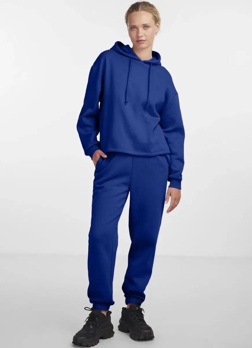 Pieces Hoodie - Loungewear Top - Chili Colours - Jogging Hoodie met capuchon Pieces Hoodie - Loungewear Top - Chili Colours - Jogging Hoodie met capuchon