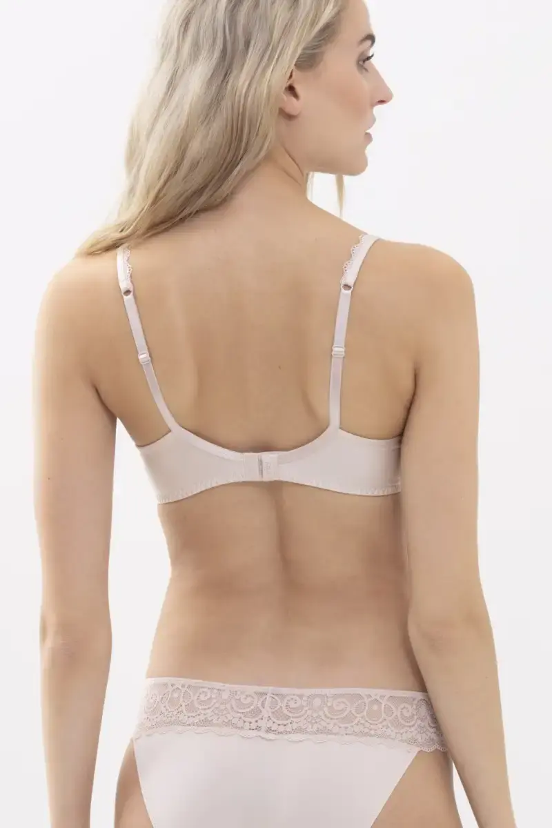 Mey BH BI-Stretch - full cup Spacer Bh met beugel -74800 - Full Cup Bh - Goede ondersteuning - Voorgevormd Mey BH BI-Stretch - full cup Spacer Bh met beugel -74800 - Full Cup Bh - Goede ondersteuning - Voorgevormd