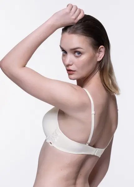 Dorina Push up / Plunge BH met beugel - Rosa - Kanten bh band - 3/4 cup - Decollete Bh