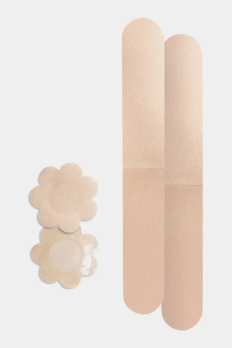 Magic BH Boob tape - BH tape - Celebrities breast Tape - Liftende boob tape - Onzichtbaar - Zwart en huidskleur Magic BH Boob tape - BH tape - Celebrities breast Tape - Liftende boob tape - Onzichtbaar - Zwart en huidskleur