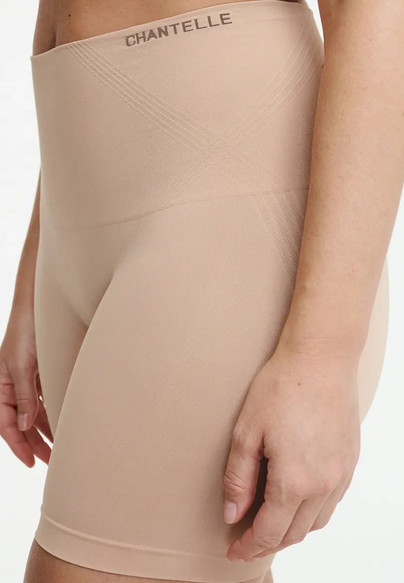 Chantelle corrigerende boxershort met lange pijpjes - Correctie shapewear high waist short
