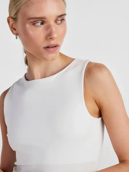 Pieces body hoge hals - Neja - Bodysuit mouwloos - Body zonder mouwen - Naadloos - witte body - zwarte body