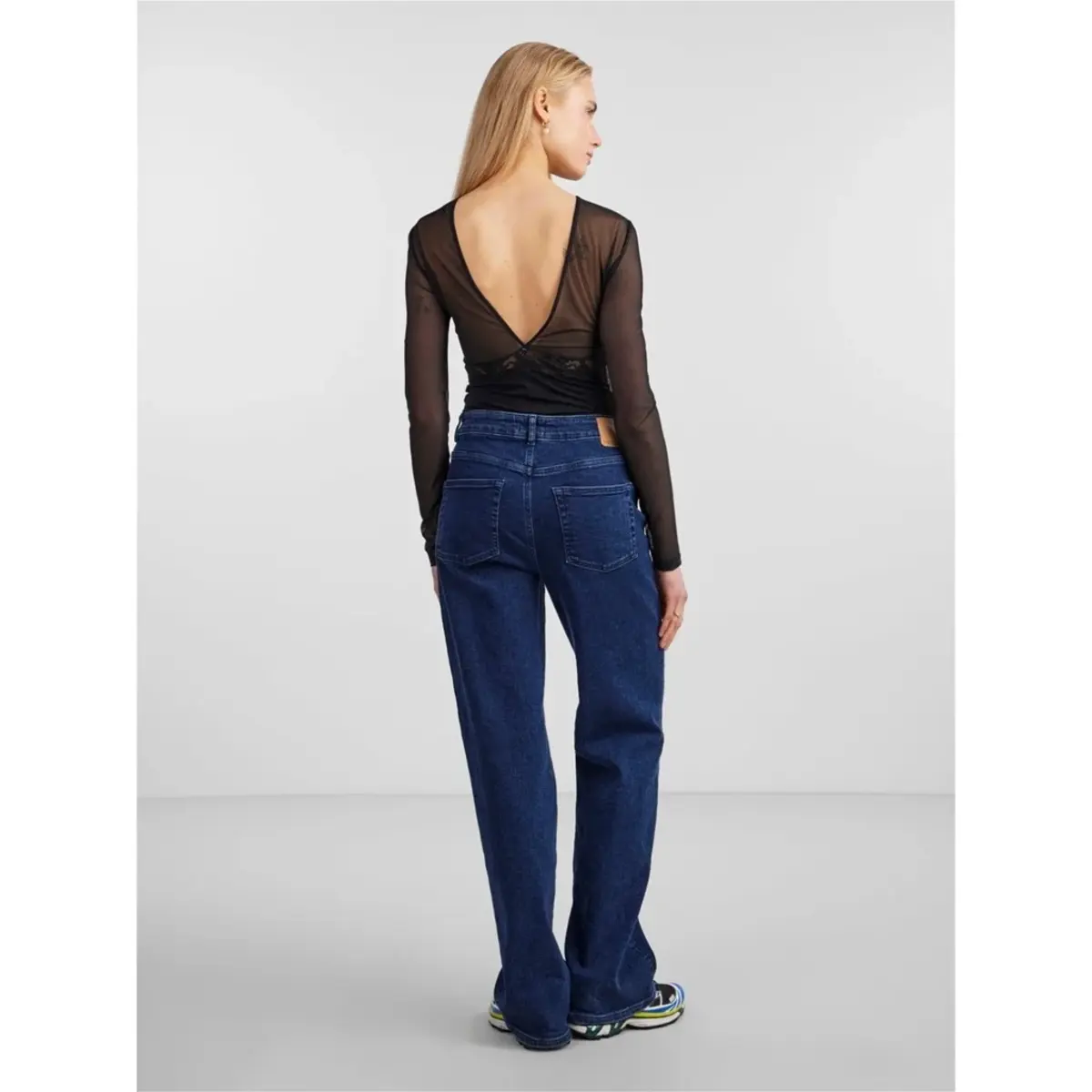 Pieces kanten body lange mouw zwart- Sicca Bodystocking - Luxe lingerie bodysuit - Zwart - Bordeaux Pieces kanten body lange mouw zwart- Sicca Bodystocking - Luxe lingerie bodysuit - Zwart - Bordeaux