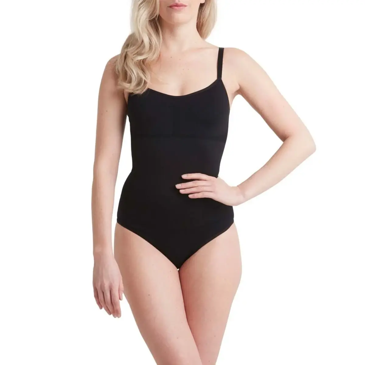 Nomi corrigerende Body - Stringbody - Shapewear bodysuit zwart - Verstelbare bandjes Nomi corrigerende Body - Stringbody - Shapewear bodysuit zwart - Verstelbare bandjes