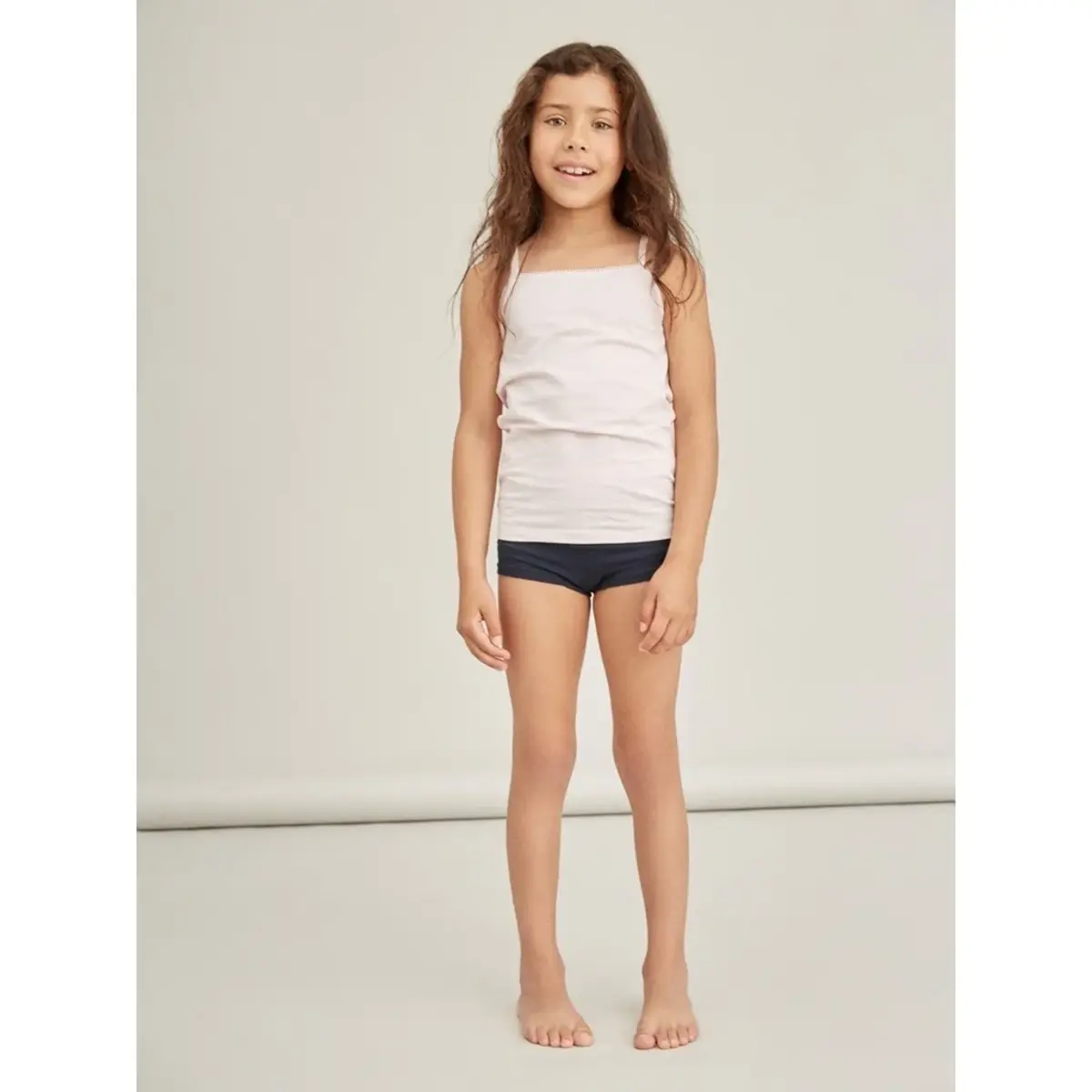 Name it 2-pak meisjes hemdjes - Spaghetti bandjes - Kinder basic katoenen onderhemd Name it 2-pak meisjes hemdjes - Spaghetti bandjes - Kinder basic katoenen onderhemd