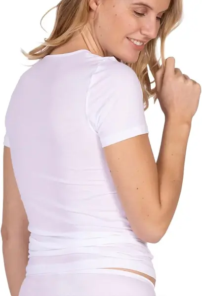 Nina von C dames T-shirt biologisch katoen zwart - Duurzaam Vrouwen ondershirt  korte mouwen - Ronde hals Nina von C dames T-shirt biologisch katoen zwart - Duurzaam Vrouwen ondershirt  korte mouwen - Ronde hals