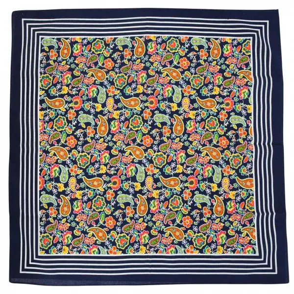 Boeren zakdoek  Paisley donkerblauw 55 x 55 cm Boeren zakdoek  Paisley donkerblauw 55 x 55 cm