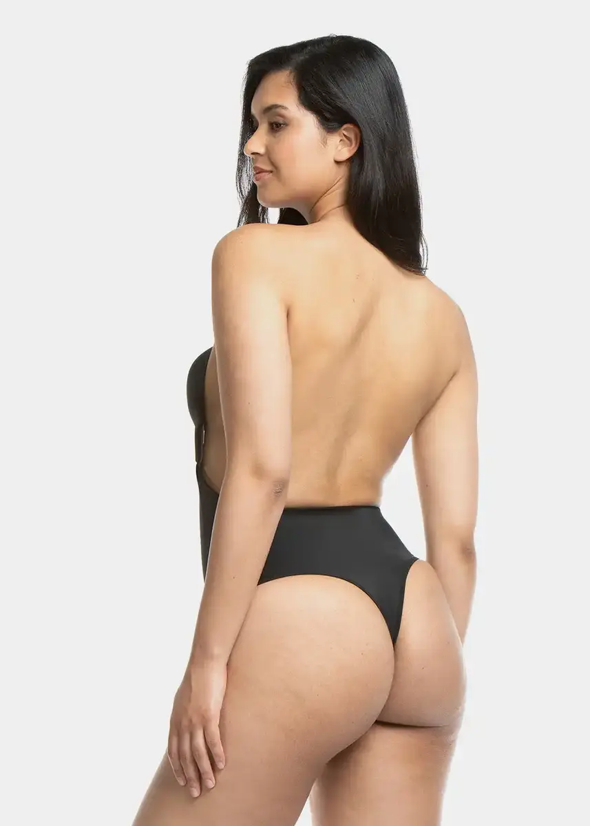 Magic strapless corrigerende stringbody - Luve body - Shapewear correctie body met afneembare bandjes - Buik corrigerend Magic strapless corrigerende stringbody - Luve body - Shapewear correctie body met afneembare bandjes - Buik corrigerend