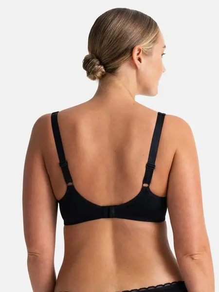 Dorina T-shirt BH met beugel - Rachel - Voorgevormde T-shirt bh - Volledige cup bh Dorina T-shirt BH met beugel - Rachel - Voorgevormde T-shirt bh - Volledige cup bh