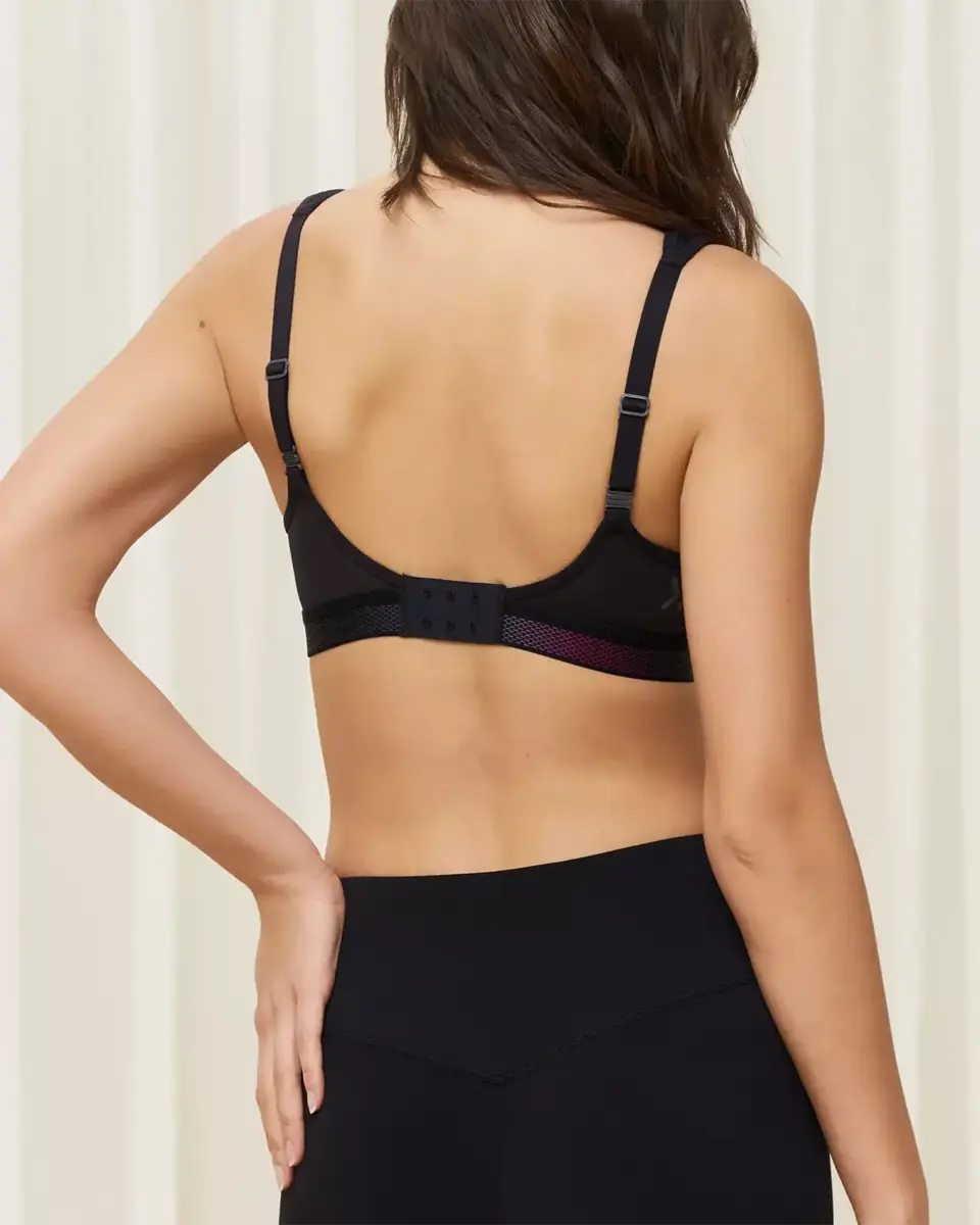 Triumph sport BH Tri-action - Cardio Cloud P EX - Stevige sport bh met goede ondersteuning