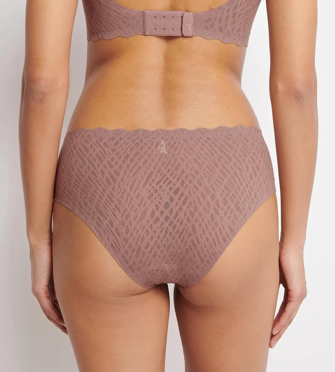 Sloggi Zero Feel kanten hipster - Bliss - Naadloze invisible dames hipster - Schijnt niet door Sloggi Zero Feel kanten hipster - Bliss - Naadloze invisible dames hipster - Schijnt niet door