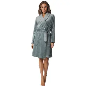 Pastunette dames Badjas Fleece - Groen - Warme winter ochtendjas - Sjaalkraag - Ceintuur Pastunette dames Badjas Fleece - Groen - Warme winter ochtendjas - Sjaalkraag - Ceintuur