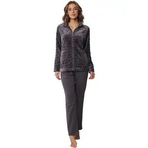 Pastunette fleece huispak dames - Grijs - Warm 2-delig winter huispak - Pyjamapak vrouwen Pastunette fleece huispak dames - Grijs - Warm 2-delig winter huispak - Pyjamapak vrouwen